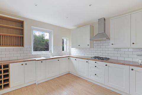 3 bedroom detached house for sale, Roebuck Lane, Buckhurst Hill, IG9