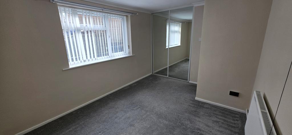 Flat 1 cote greeen 3.jpg