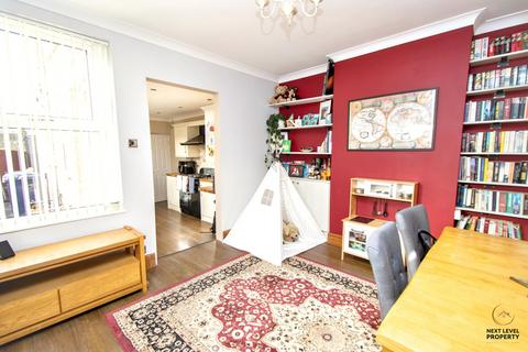 2 bedroom end of terrace house for sale, Nene Parade, March, PE15