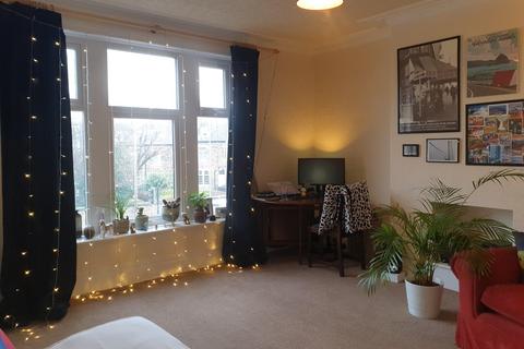 undefined, Bradford Road, Shipley, West Yorkshire, UK, BD18