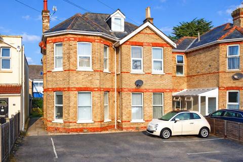 2 bedroom maisonette for sale, Bournemouth BH4