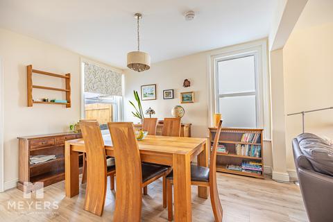 4 bedroom detached house for sale, Poole BH15