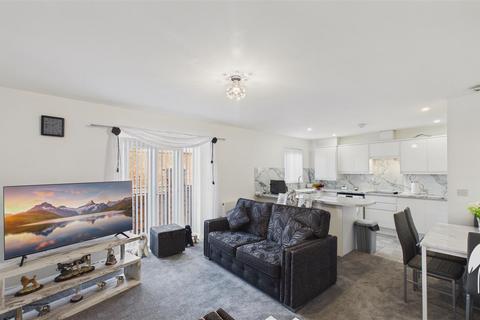 2 bedroom flat for sale, Ford Lodge, South Hylton, Sunderland