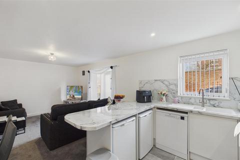 2 bedroom flat for sale, Ford Lodge, South Hylton, Sunderland