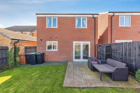 3 bedroom detached house for sale, Snow Close, Holdingham, Sleaford