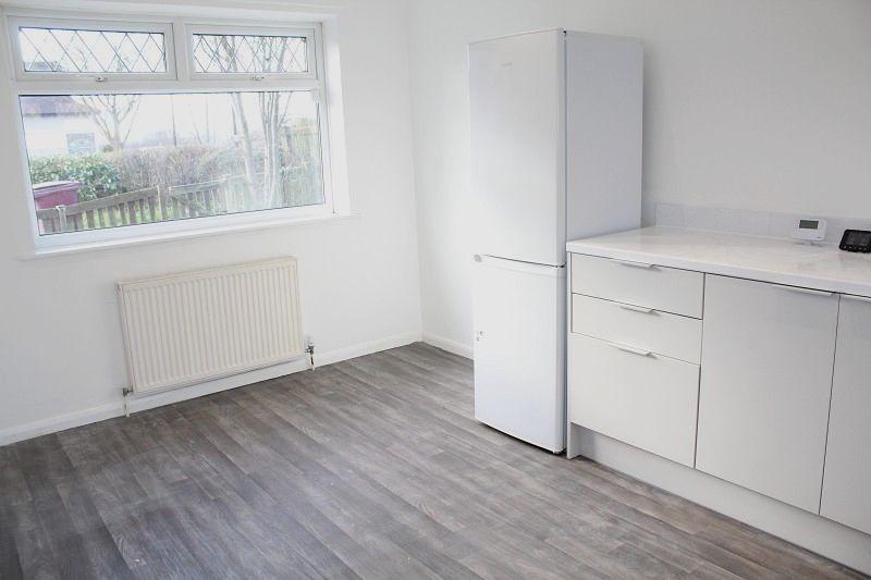 Fitted Kitchen Picture 2