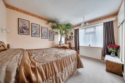 4 bedroom detached house for sale, Marlow Hill,  Buckinghamshire,  Cul-De-Sac location,  HP11