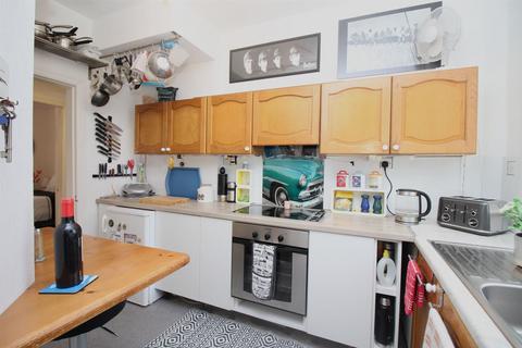 undefined, Cardross Avenue, Broxburn EH52