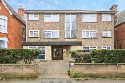 1 bedroom ground floor flat for sale, Park Road, Peterborough