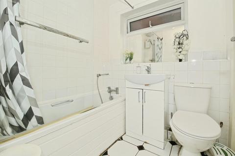 1 bedroom ground floor flat for sale, Park Road, Peterborough