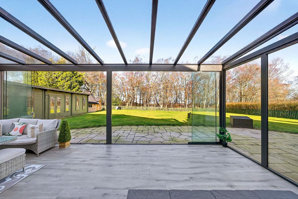 Glass Room