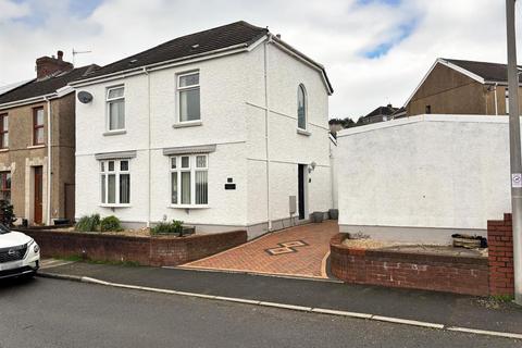 3 bedroom detached house for sale, Margam Place, Llanelli