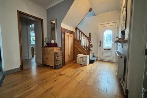 3 bedroom detached house for sale, Margam Place, Llanelli