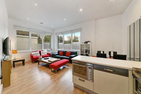 2 bedroom flat to rent, Halcyon Wharf, Wapping High Street, Wapping, London, E1W