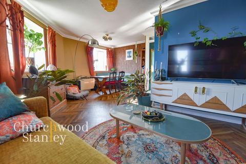 3 bedroom flat for sale, Maltings Wharf, Manningtree, CO11