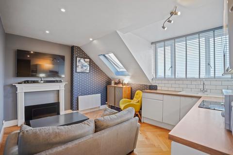 1 bedroom flat for sale, Elmcourt Road, London SE27