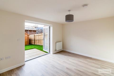 undefined, Joyce Lane, Milton Keynes, MK4