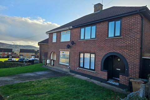 3 bedroom semi-detached house to rent, Brynglas, Caerphilly, CF83