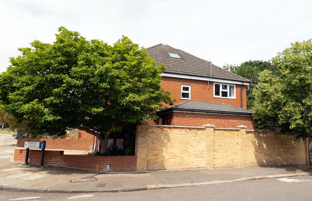 Detached house exterior