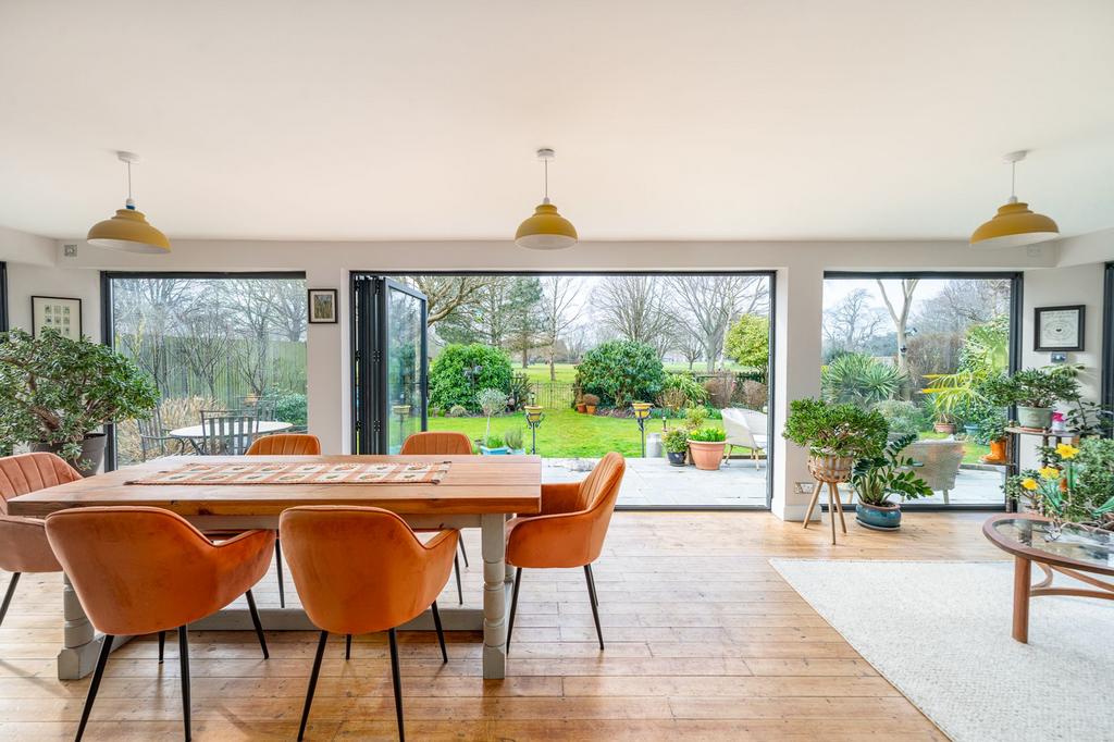 Garden Room