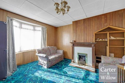 undefined, Dorothy Gardens, Essex