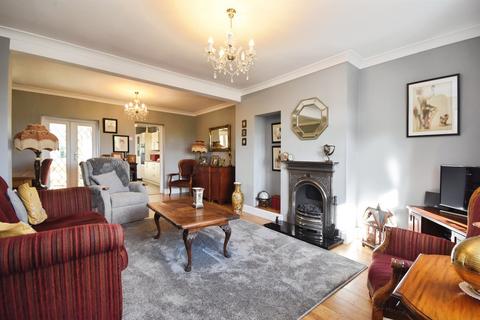 2 bedroom semi-detached house for sale, Lyons Hall Road, Braintree