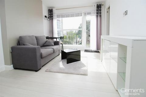 undefined, The Square, Hemel Hempstead HP1