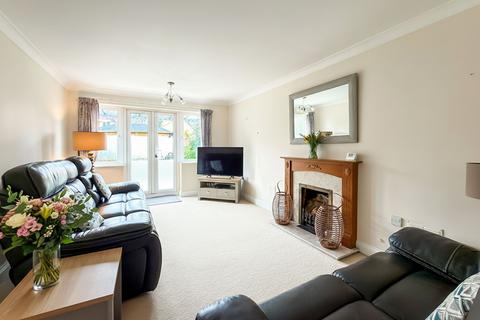 undefined, Linnet Close, Wick, BN17