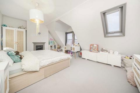 undefined, Goldsmith Avenue, London W3