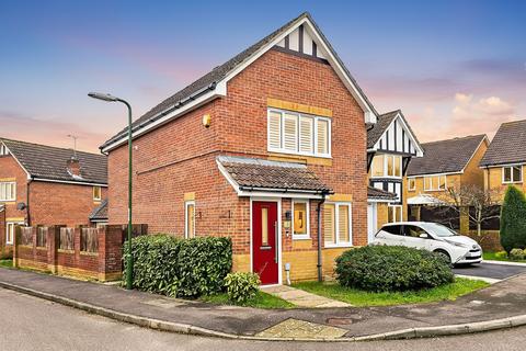 undefined, Linnet Close, Wick, BN17