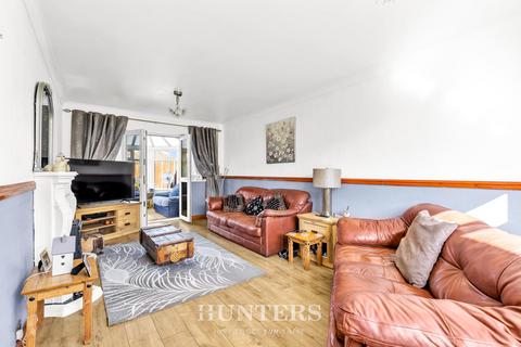 2 bedroom semi-detached house for sale, York Road West, Alkrington, Manchester, M24