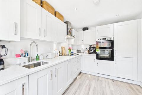 3 bedroom end of terrace house for sale, Star Rise, Spencers Wood, Reading, Berkshire, RG7