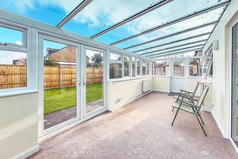 3 bedroom detached bungalow for sale, Esher Drive, Littlehampton, BN17