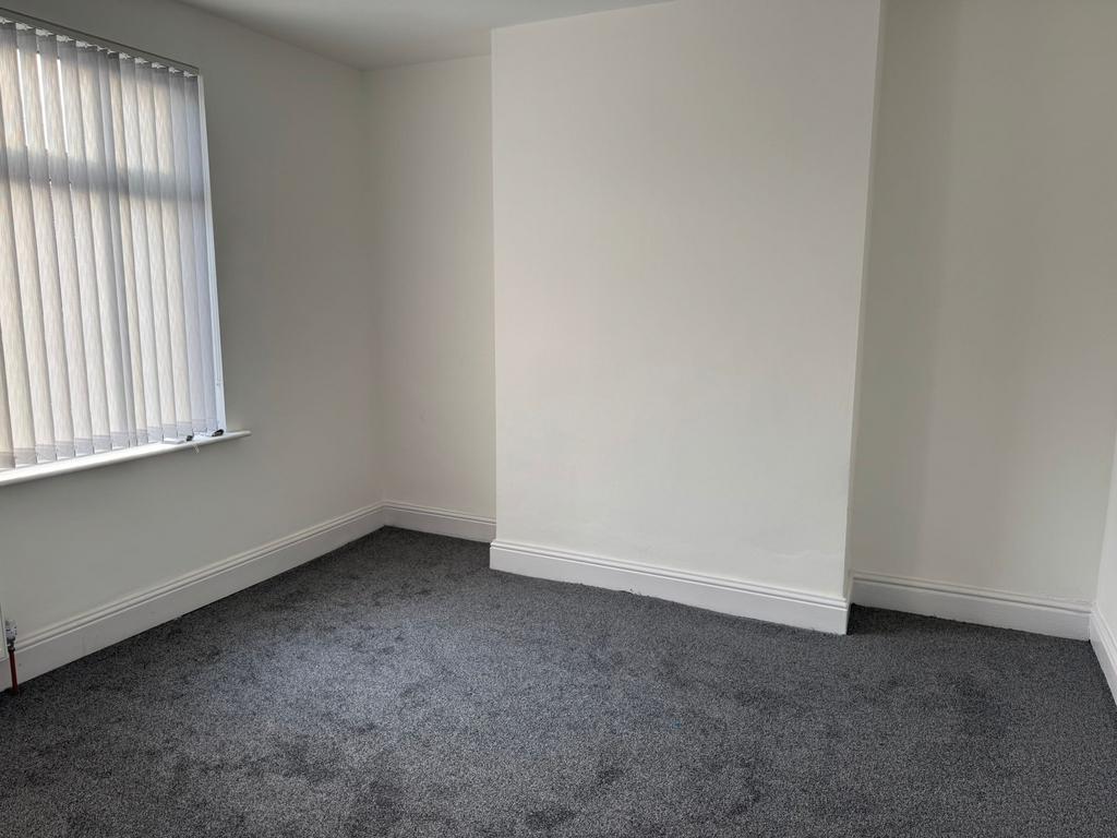 Double bedroom 1