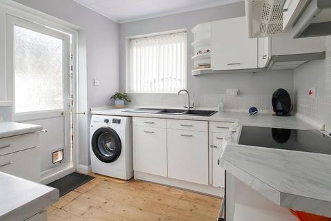 2 bedroom semi-detached bungalow for sale, Chaucer Avenue, Rustington, BN16