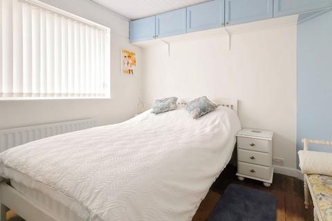 2 bedroom semi-detached bungalow for sale, Chaucer Avenue, Rustington, BN16