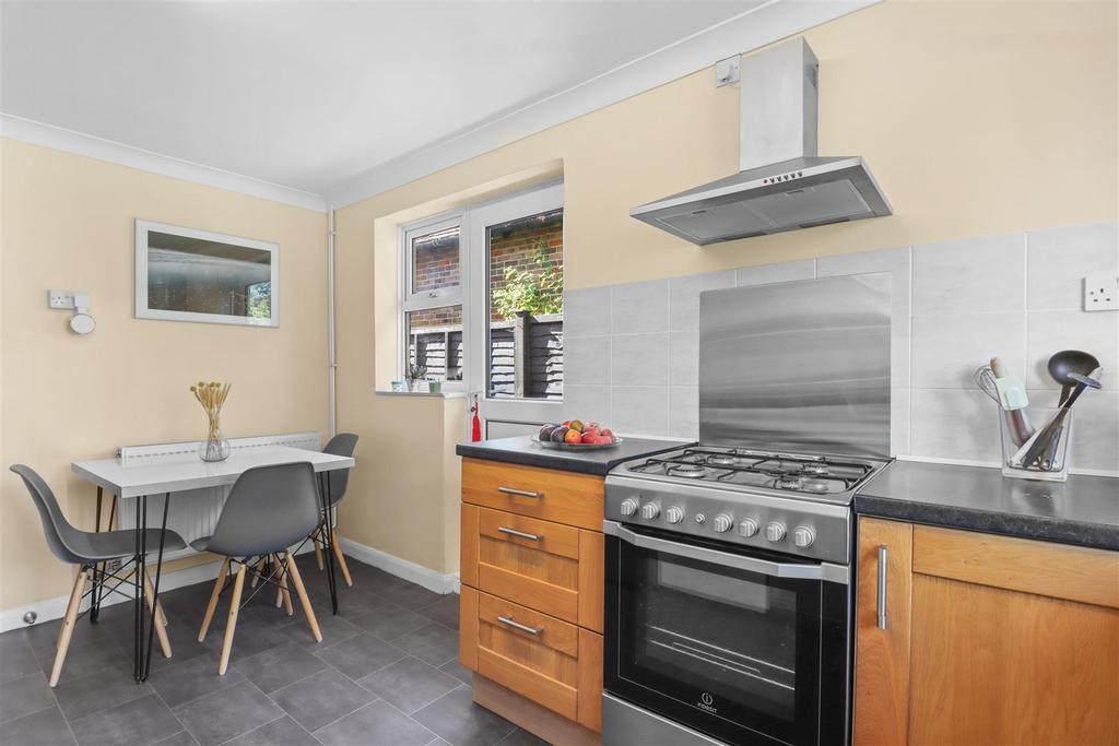 Breakfast Kitchen.jpg