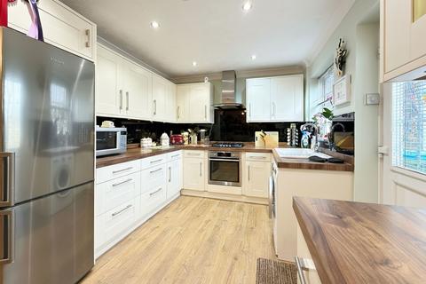 undefined, West Drive, Angmering, BN16