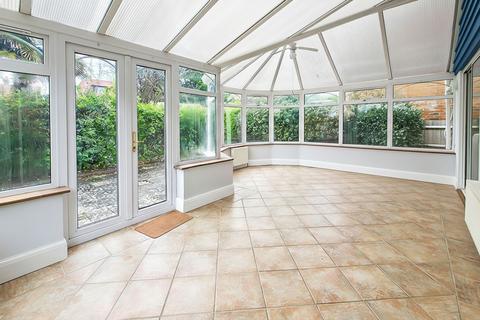 3 bedroom detached house for sale, The Circle, East Preston, BN16