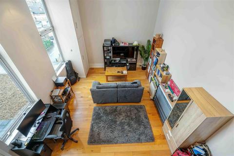 1 bedroom apartment to rent, Peterborough Road, London