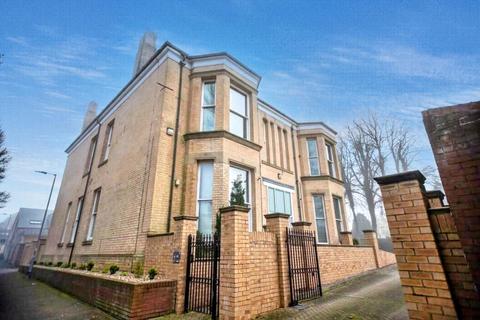 undefined, 33 Lowgate, Sutton-on-Hull, Hull, East Riding of Yorkshire, HU7 4QT
