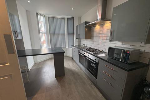 undefined, Molyneux Road, L6