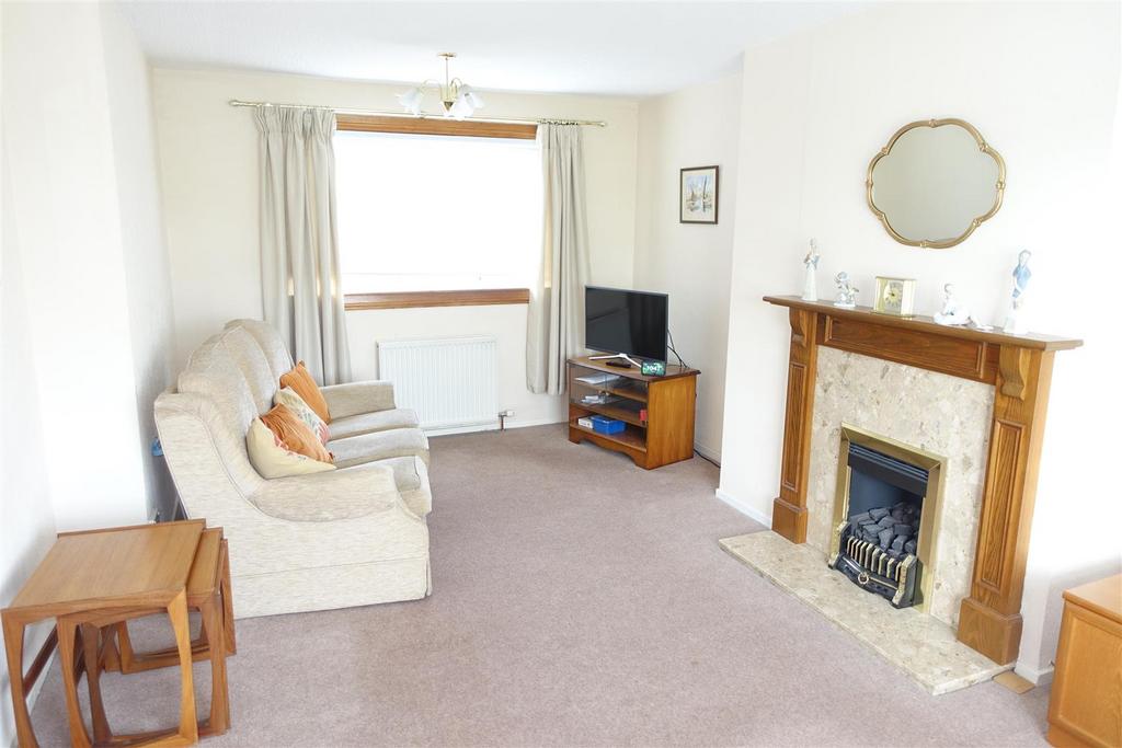 Lounge 2