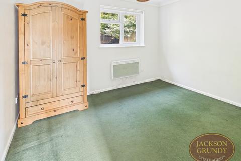 undefined, Holmleigh Close, Duston, NN5 6JE