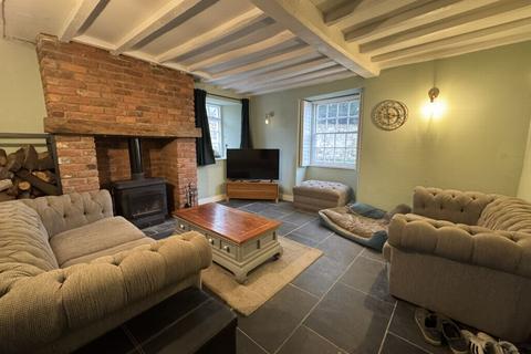 4 bedroom semi-detached house for sale, Mamhead Road, Kenton, EX6