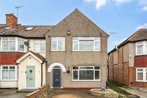 3 bedroom end of terrace house for sale, Richmond Avenue, Uxbridge