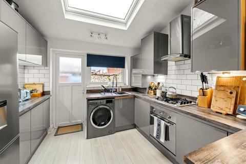 2 bedroom terraced house for sale, Brighton Grove, Sale