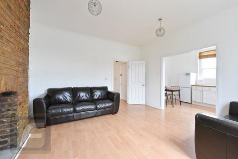 undefined, Lea Bridge Road, London, E5