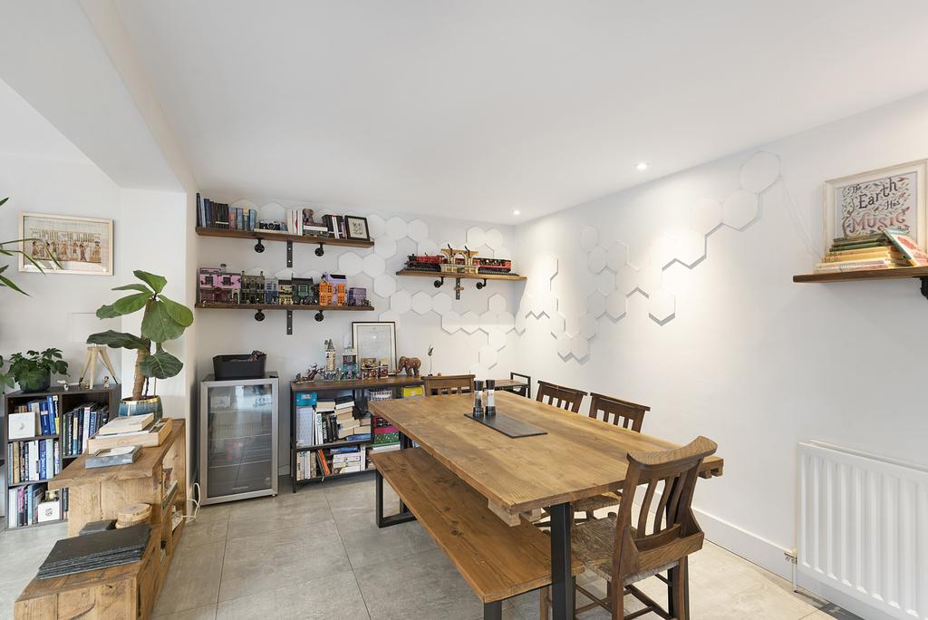 Kitchen/Dining