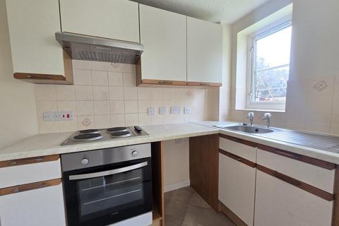 1 bedroom ground floor flat to rent, Millbrook Road East, Freemantle